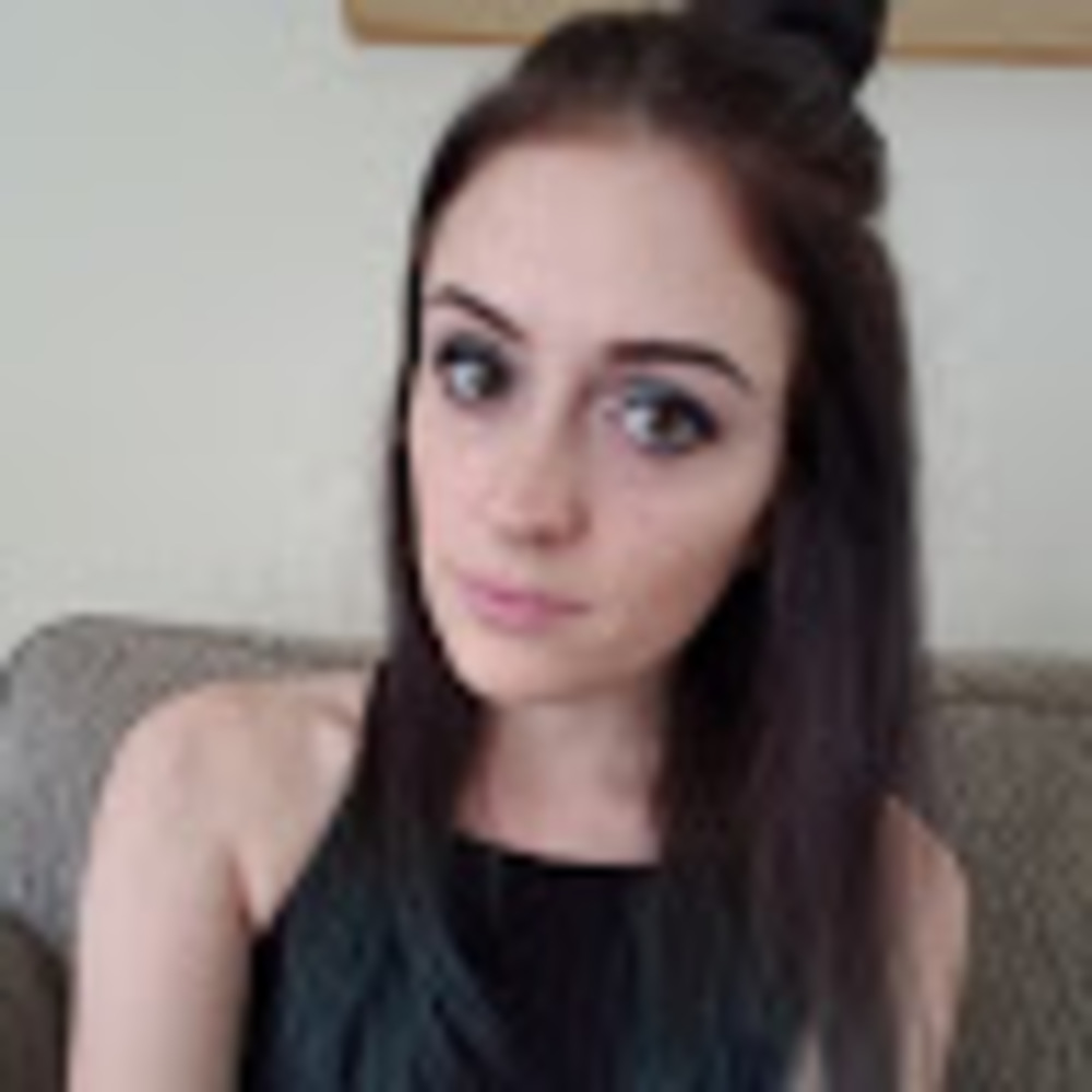 Meet your Posher, Karissa